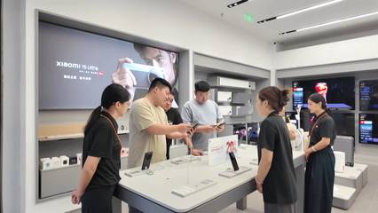 利津 電子產(chǎn)品銷(xiāo)售火爆，“后高考經(jīng)濟(jì)”升溫，網(wǎng)絡(luò)技術(shù)服務(wù)成新寵